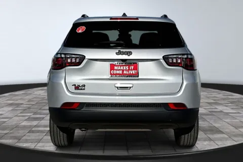 More photos of 2026 Jeep Compass Latitude at Redlands CDJR, CA