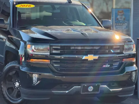 Another view of 2016 Chevrolet Silverado 1500 Double Cab Z71 LT Pickup 4D 6 1/2 ft for sale in Frankfort, IL at Best Car Finance – Auto Sales & Loans in Frankfort