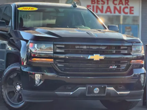 More photos of 2016 Chevrolet Silverado 1500 Double Cab Z71 LT Pickup 4D 6 1/2 ft at Best Car Finance – Auto Sales & Loans in Frankfort, IL