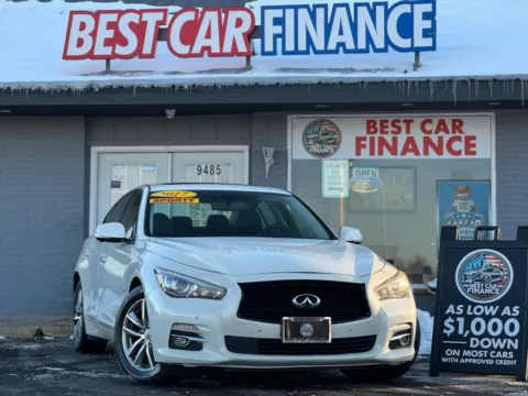 White 2017 INFINITI Q50 3.0t Premium Sedan 4D for sale in Frankfort, IL