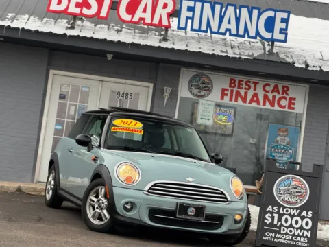 Another view of 2013 MINI Hardtop Cooper Hatchback 2D for sale in Frankfort, IL at Best Car Finance – Auto Sales & Loans in Frankfort