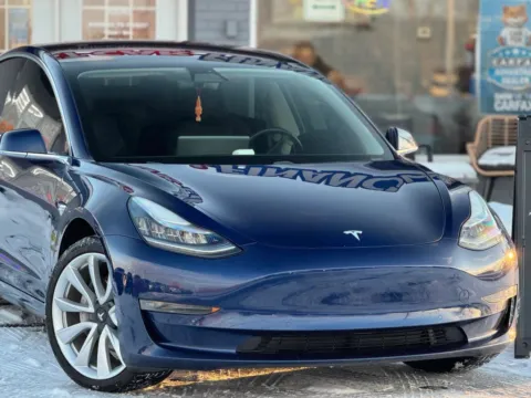 Another view of 2018 Tesla Model 3 Long Range Sedan 4D for sale in Frankfort, IL at Best Car Finance – Auto Sales & Loans in Frankfort