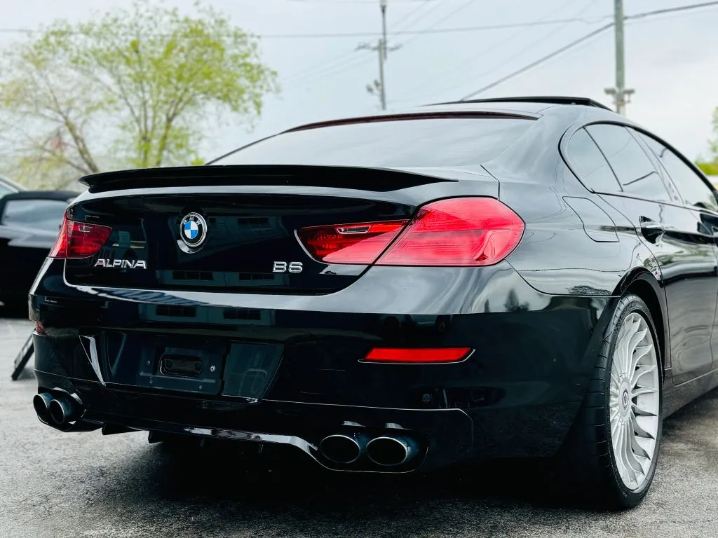 2016 BMW 6 Series 650i - Photo 10