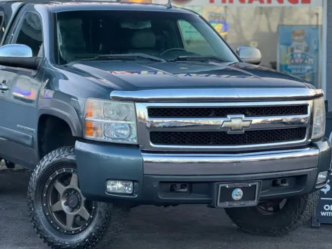 More photos of 2008 Chevrolet Silverado 1500 Regular Cab LT Pickup 2D 6 1/2 ft at Best Car Finance – Auto Sales & Loans in Frankfort, IL