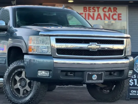More photos of 2008 Chevrolet Silverado 1500 Regular Cab LT Pickup 2D 6 1/2 ft at Best Car Finance – Auto Sales & Loans in Frankfort, IL