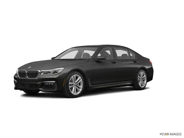 2016 BMW 7 Series 750i's photo