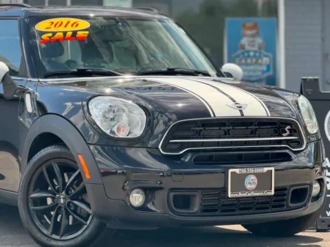More photos of 2016 MINI Countryman Cooper S Hatchback 4D at Best Car Finance – Auto Sales & Loans in Frankfort, IL