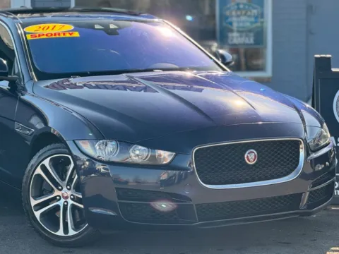 More photos of 2017 Jaguar XE 35t Premium Sedan 4D at Best Car Finance – Auto Sales & Loans in Frankfort, IL