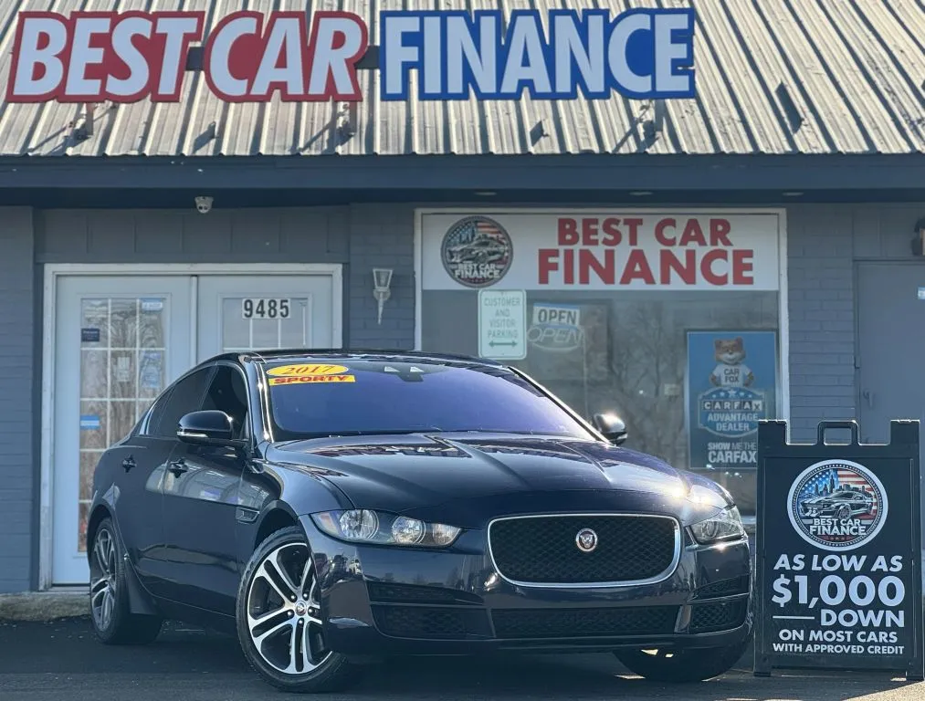 2017 Jaguar XE 35t Premium Sedan 4D