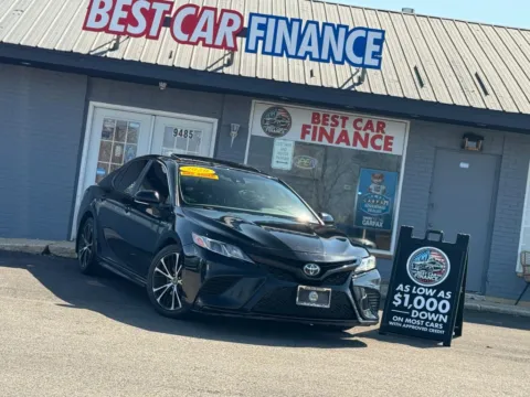 Another view of 2020 Toyota Camry Hybrid SE Sedan 4D for sale in Frankfort, IL at Best Car Finance – Auto Sales & Loans in Frankfort