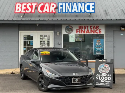 Photos of 2023 Hyundai Elantra SEL Sedan 4D for sale in Frankfort, IL at Best Car Finance – Auto Sales & Loans in Frankfort