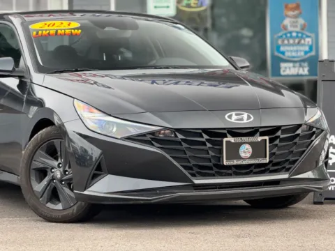 More photos of 2023 Hyundai Elantra SEL Sedan 4D at Best Car Finance – Auto Sales & Loans in Frankfort, IL