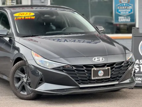 More photos of 2023 Hyundai Elantra SEL Sedan 4D at Best Car Finance – Auto Sales & Loans in Frankfort, IL