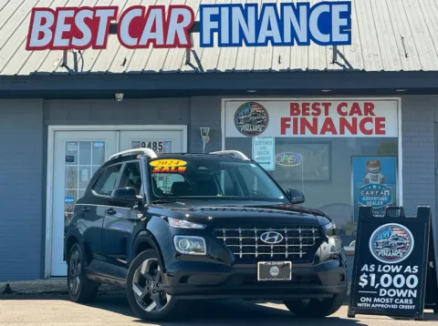 Black 2024 Hyundai Venue SEL Sport Utility 4D for sale in Frankfort, IL