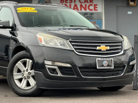 More photos of 2014 Chevrolet Traverse LT Sport Utility 4D at Best Car Finance – Auto Sales & Loans in Frankfort, IL