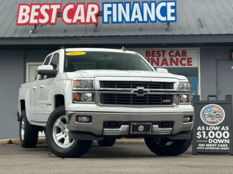 White 2015 Chevrolet Silverado 1500 Double Cab Z71 LT Pickup 4D 6 1/2 ft for sale in Frankfort, IL
