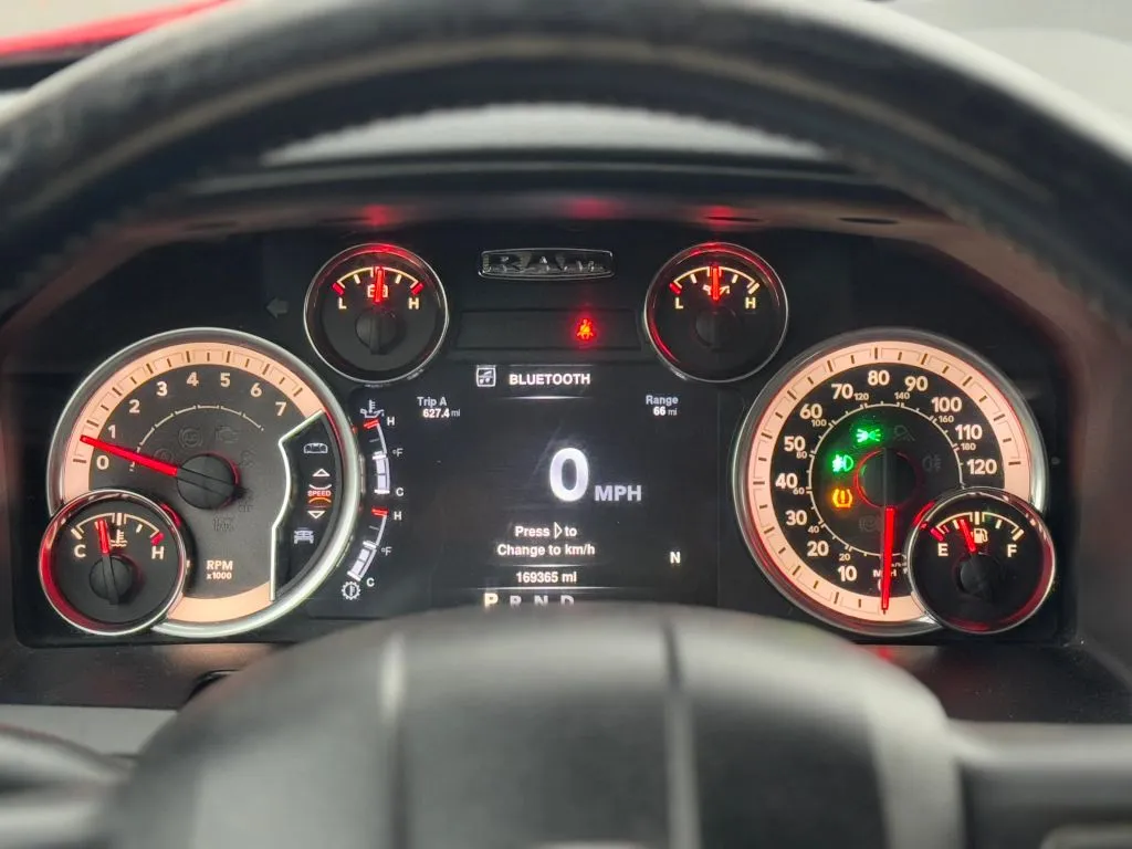 2013 RAM Ram 1500 Pickup Sport - Photo 34