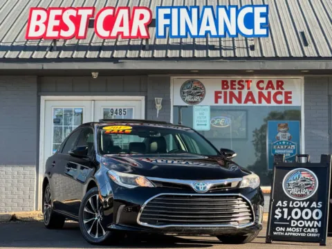 Black 2017 Toyota Avalon Hybrid Limited Sedan 4D for sale in Frankfort, IL