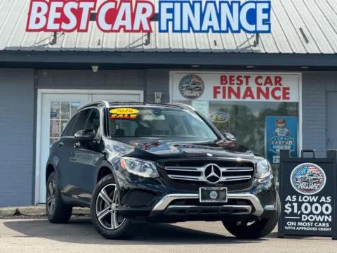 Black 2016 Mercedes-Benz GLC 300 4MATIC Sport Utility 4D for sale in Frankfort, IL