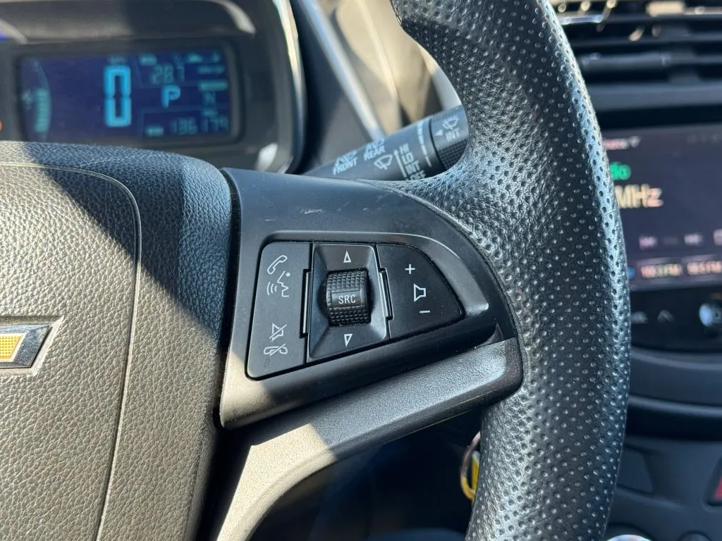 2016 Chevrolet Trax LS - Photo 32
