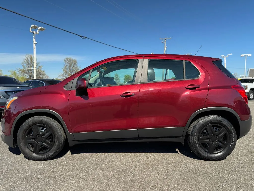 2016 Chevrolet Trax LS - Photo 15