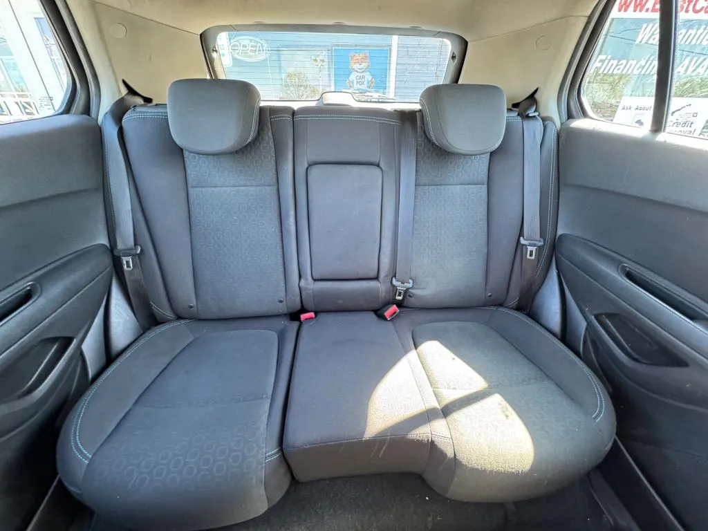 2016 Chevrolet Trax LS - Photo 27