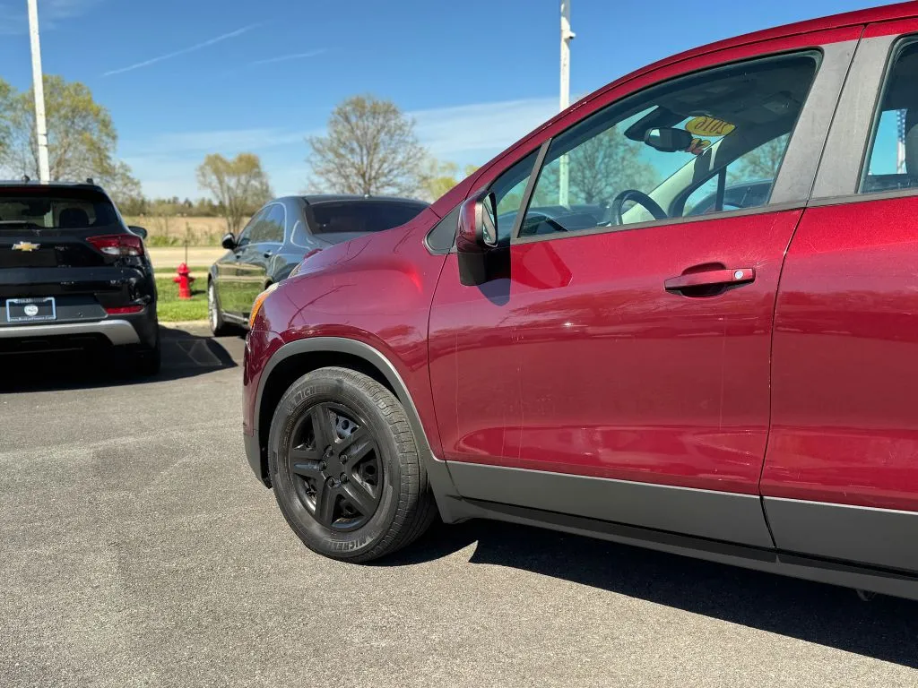 2016 Chevrolet Trax LS - Photo 16