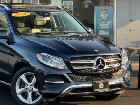 More photos of 2016 Mercedes-Benz GLE 350 4MATIC Sport Utility 4D at Best Car Finance – Auto Sales & Loans in Frankfort, IL