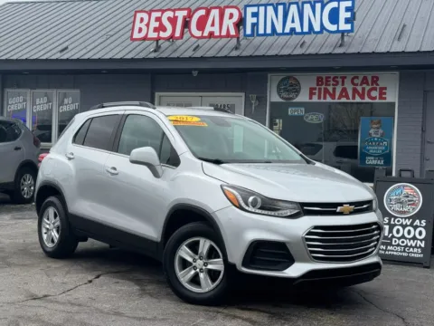 Silver 2017 Chevrolet Trax LT Sport Utility 4D for sale in Frankfort, IL