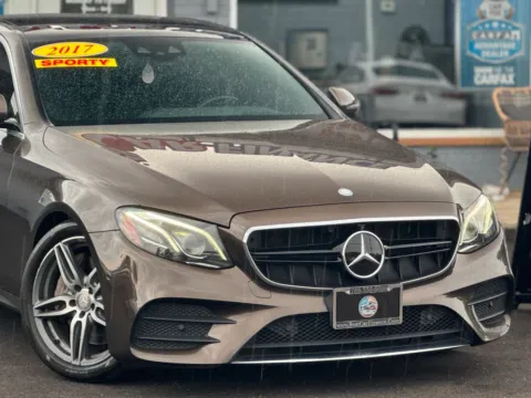 More photos of 2017 Mercedes-Benz E-Class E 300 4MATIC Sedan 4D at Best Car Finance – Auto Sales & Loans in Frankfort, IL
