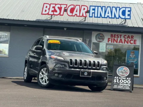 Another view of 2015 Jeep Cherokee Latitude Sport Utility 4D for sale in Frankfort, IL at Best Car Finance – Auto Sales & Loans in Frankfort