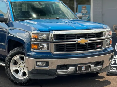 More photos of 2015 Chevrolet Silverado 1500 Crew Cab Z71 LT Pickup 4D 5 3/4 ft at Best Car Finance – Auto Sales & Loans in Frankfort, IL