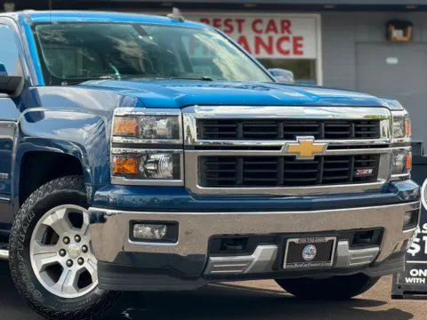 More photos of 2015 Chevrolet Silverado 1500 Crew Cab Z71 LT Pickup 4D 5 3/4 ft at Best Car Finance – Auto Sales & Loans in Frankfort, IL
