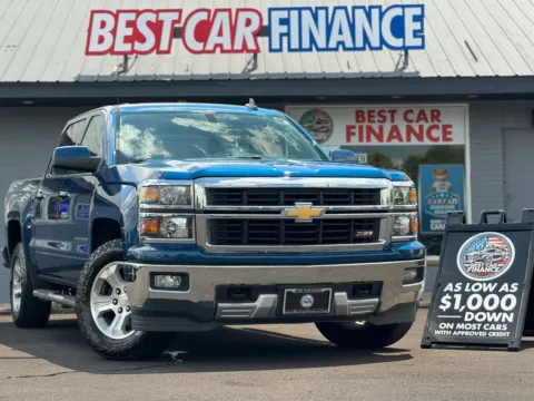 Blue 2015 Chevrolet Silverado 1500 Crew Cab Z71 LT Pickup 4D 5 3/4 ft for sale in Frankfort, IL