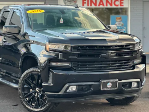 More photos of 2019 Chevrolet Silverado 1500 Double Cab RST Pickup 4D 6 1/2 ft at Best Car Finance – Auto Sales & Loans in Frankfort, IL