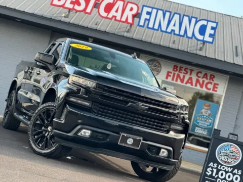 Another view of 2019 Chevrolet Silverado 1500 Double Cab RST Pickup 4D 6 1/2 ft for sale in Frankfort, IL at Best Car Finance – Auto Sales & Loans in Frankfort