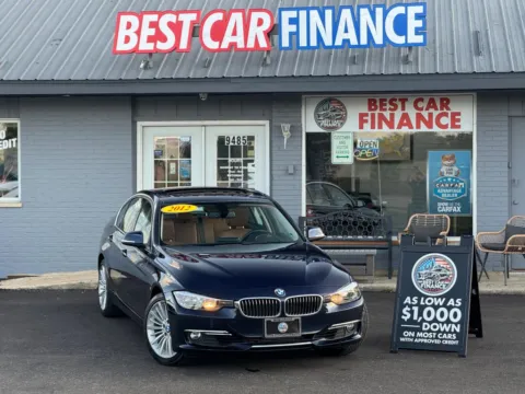 Photos of 2012 BMW 3 Series 328i Sedan 4D for sale in Frankfort, IL at Best Car Finance – Auto Sales & Loans in Frankfort