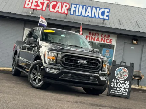 Another view of 2023 Ford F-150 SuperCrew Cab XLT Pickup 4D 5 1/2 ft for sale in Frankfort, IL at Best Car Finance – Auto Sales & Loans in Frankfort