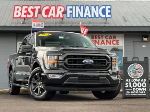 Black 2023 Ford F-150 SuperCrew Cab XLT Pickup 4D 5 1/2 ft for sale in Frankfort, IL