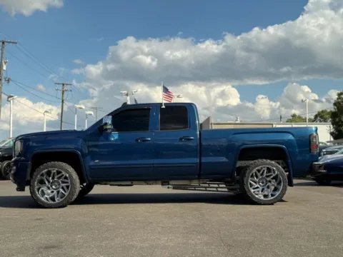 More photos of 2016 GMC Sierra 1500 Double Cab Pickup 4D 6 1/2 ft at Best Car Finance – Auto Sales & Loans in Frankfort, IL