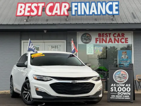 White 2020 Chevrolet Malibu RS Sedan 4D for sale in Frankfort, IL