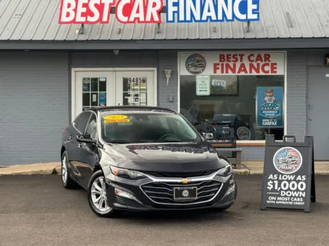 Photos of 2023 Chevrolet Malibu 1LT Sedan 4D for sale in Frankfort, IL at Best Car Finance – Auto Sales & Loans in Frankfort