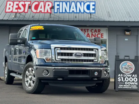 Blue 2014 Ford F-150 SuperCrew Cab XLT Pickup 4D 6 1/2 ft for sale in Frankfort, IL