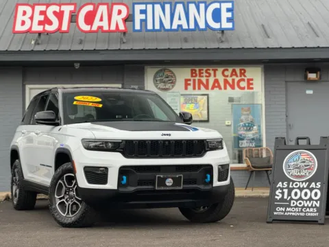White 2022 Jeep Grand Cherokee 4xe Trailhawk Sport Utility 4D for sale in Frankfort, IL