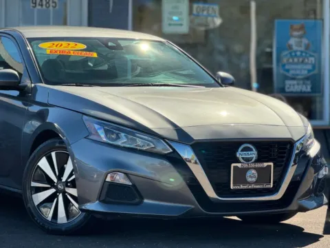 More photos of 2022 Nissan Altima 2.5 SV Sedan 4D at Best Car Finance – Auto Sales & Loans in Frankfort, IL