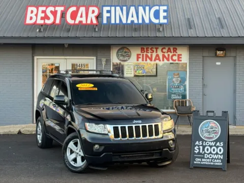 Photos of 2012 Jeep Grand Cherokee Laredo Sport Utility 4D for sale in Frankfort, IL at Best Car Finance – Auto Sales & Loans in Frankfort