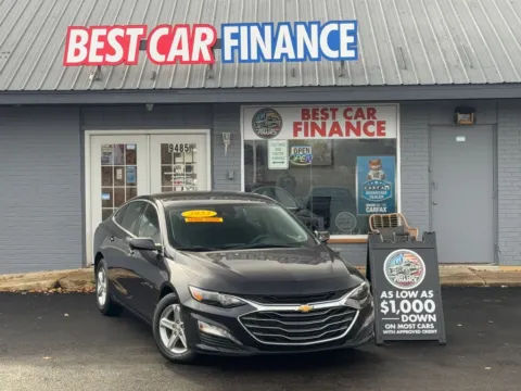 Photos of 2023 Chevrolet Malibu 1LT Sedan 4D for sale in Frankfort, IL at Best Car Finance – Auto Sales & Loans in Frankfort