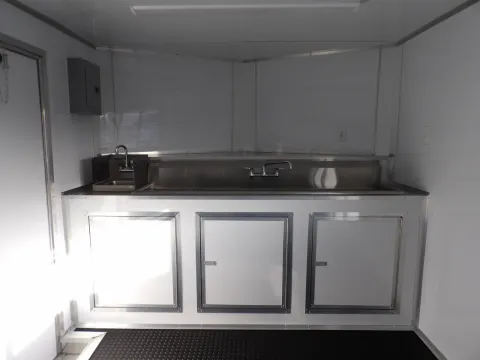 More photos of 2026 Diamond 8.5X20 Enclosed at WOW Cargo Trailers, GA