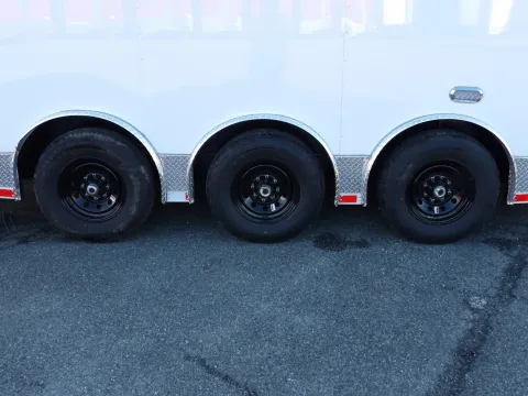 More photos of 2026 Maximum 8.5X36 Enclosed at WOW Cargo Trailers, GA