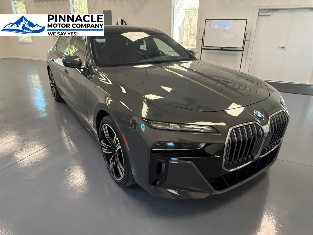 Black 2024 BMW 7 Series 760i xDrive for sale in Wando, SC